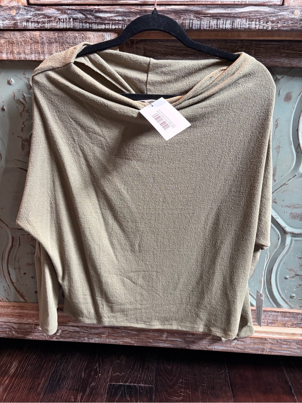 SIX/ FIFTY Anywhere Olive Green Top